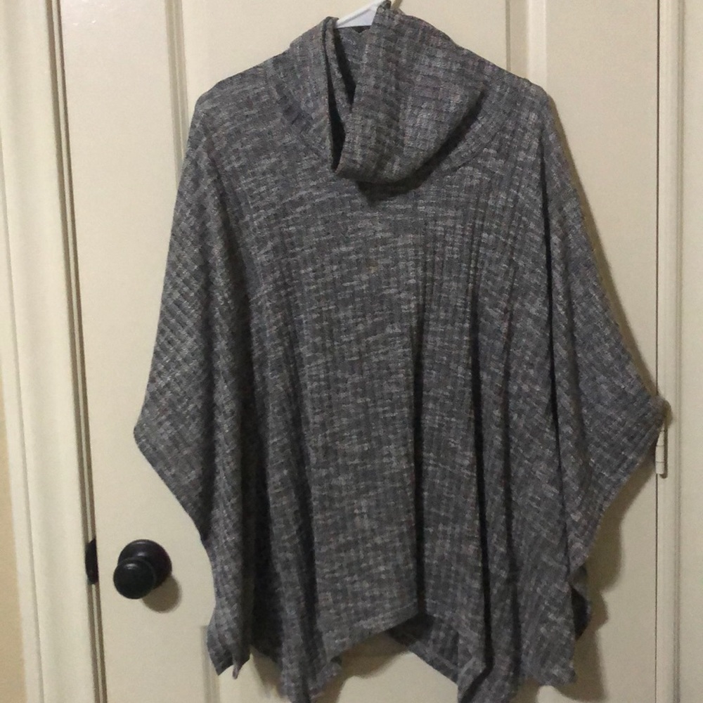 Gray winter top